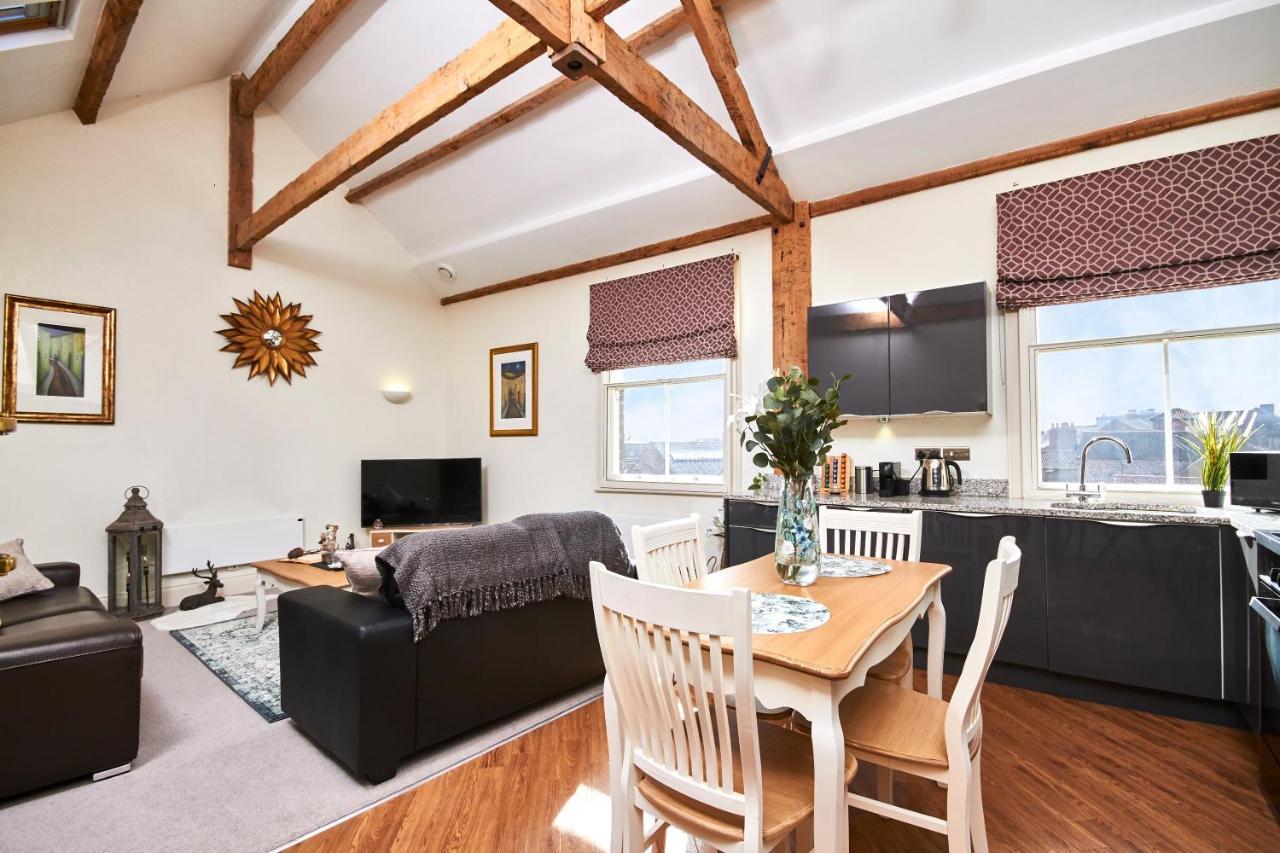 The Magical Gem Of York - Sleeps 7 Apartment Exterior photo